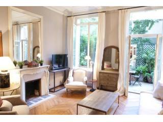 2 bedroom Property For Sale: Square des..