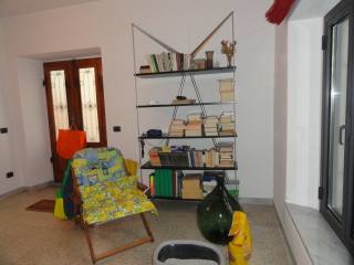 Village/town House - For Sale - North..