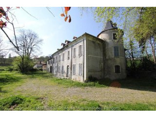 6 bedroom Castle For Sale: 31210..
