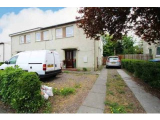 5 bedroom, Semi-detached House house..