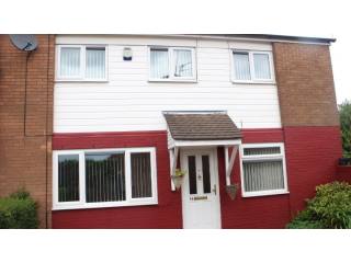 3 bedroom Terraced House to rent in..