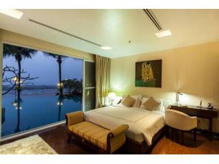 Ananya: Ultra-luxury beachfront..