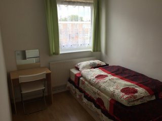 Single room, Zone 2, Mile End