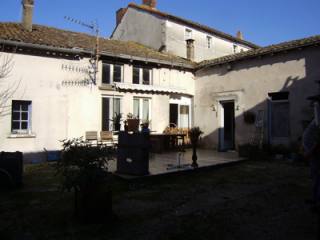 Stone Town House With Garage
