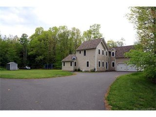 3 Bedrooms - Colonial - CT - For Sale