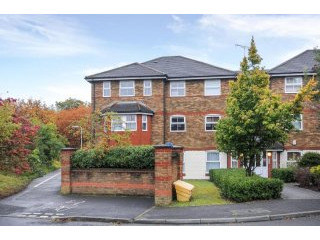 2 Bedroom Flat/Apartment in Wingate..