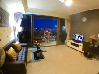 Wong Amat Beach, Zire Condo for Sale..