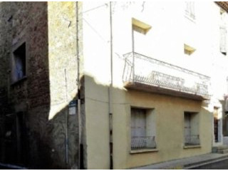 Winegrowers House To Renovate, Barn And..
