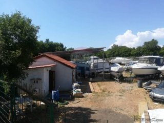 GRAD KRK-uhodana suha marina na prodaju