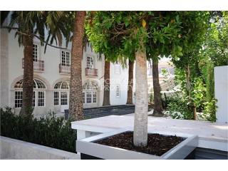 Apartment located in a prestigious..