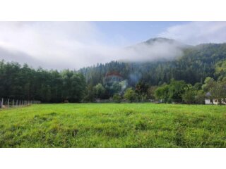 Građevinsko zemljište uz Kupu, 1931 m2