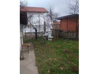 Prodajem kucu na 14 ari placa-Podnozje Kosmaja