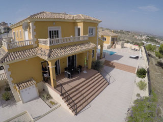 Rojales 5 Beds 3 Baths villa