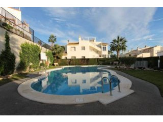 2 Bedroom 1 Bathroom Townhouse In Playa..