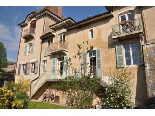 5 bedroom Village House For Sale: 01370..