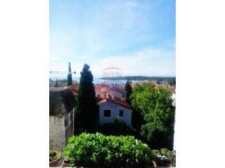 ČERVAR-stan s terasom i pogledom na more