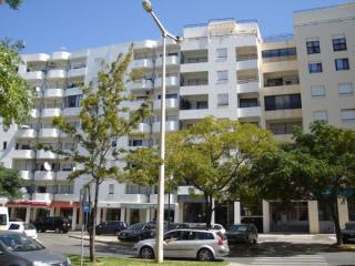 2 Bed Apartment - Quarteira