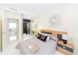 2 Bedroom 2 Bathroom Bungalow In..