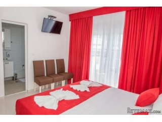 Prodaju se apartmani u Sutomoru