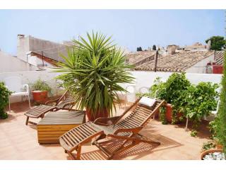 Lovely townhouse in the Javea old town..
