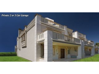 5 Bedrooms - Villa - Malaga - For Sale