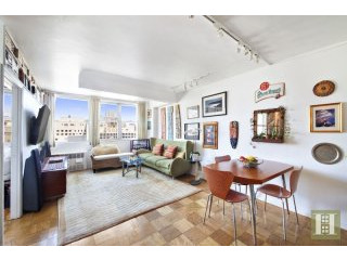 1 bedroom Apartment For Sale: 333 EAST..