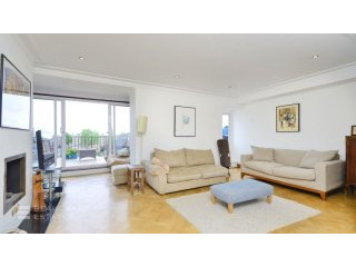 Burnham Court, W2