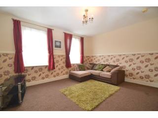 2 bedroom house in SHEERNESS