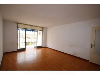 2 Bed Apartment for sale in Marbella