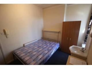 Flat/Apartment To Let in London