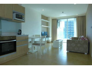 Cosy Beach Cliff Condo for Sale