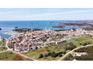 Vrsar, atraktivno građevinsko zemljište panoramskog pogleda