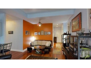 2 bedroom Apartment For Sale: RIVERSIDE..