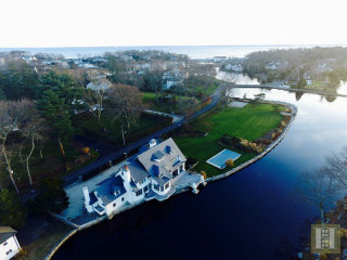 5 bedroom House For Sale: 26 SEARLES..