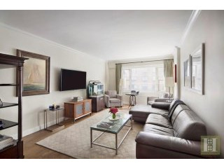 1 bedroom Apartment For Sale: 60 EAST..