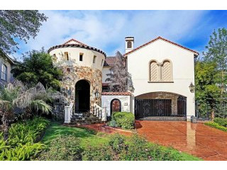 5 bedroom House For Sale: 128 Whipple..