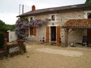 Stunning stone country property with..