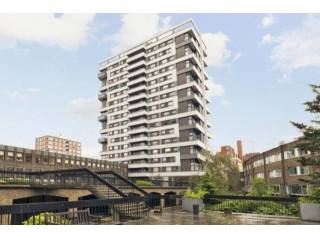 2 Bedrooms - Apartment - London - For..