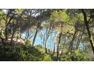 APARTMENT WITH SEA VIEWS IN SA RIERA