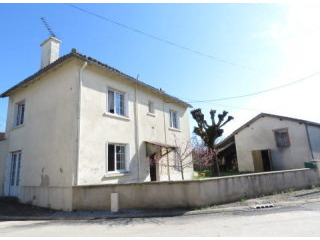 Big house with barns in gorgeous hamlet..