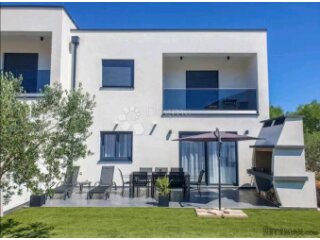 VODICE, novoizgrađena atraktivna luksuzna kuća