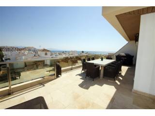 3 Bedrooms - Apartment - Malaga - For..