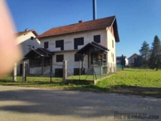 Prodaje se porodicna kuca u Apatinu
