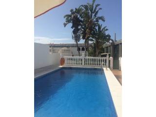 Town House - Pareada en pleno corazon..