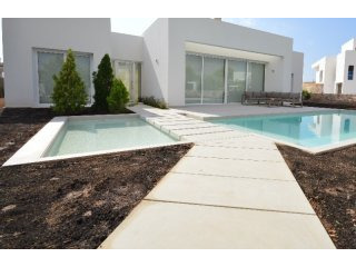 3 Bedrooms - Villa - Alicante - For Sale