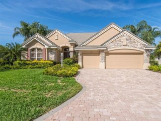 4 bedroom House For Sale: 7970 Royal..