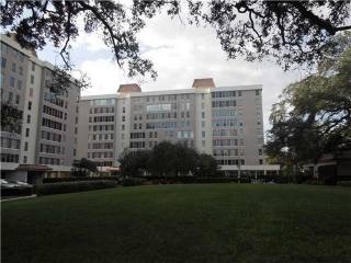 2 bedroom Property For Sale: 2405 SOUTH..