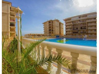 Spacious penthouse 200 meters from the beach of La Mata..
