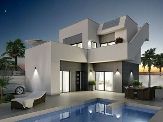 3 Bed Stunning New Detached 3 Bed Villas