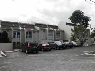 Apartment/townhouse - Spacious 2..